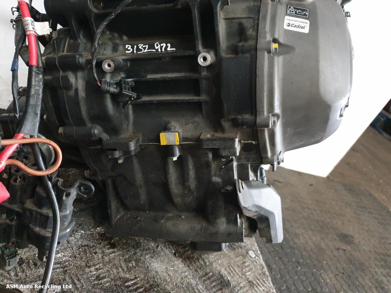 View Auto part Engine Triumph Explorer 2016