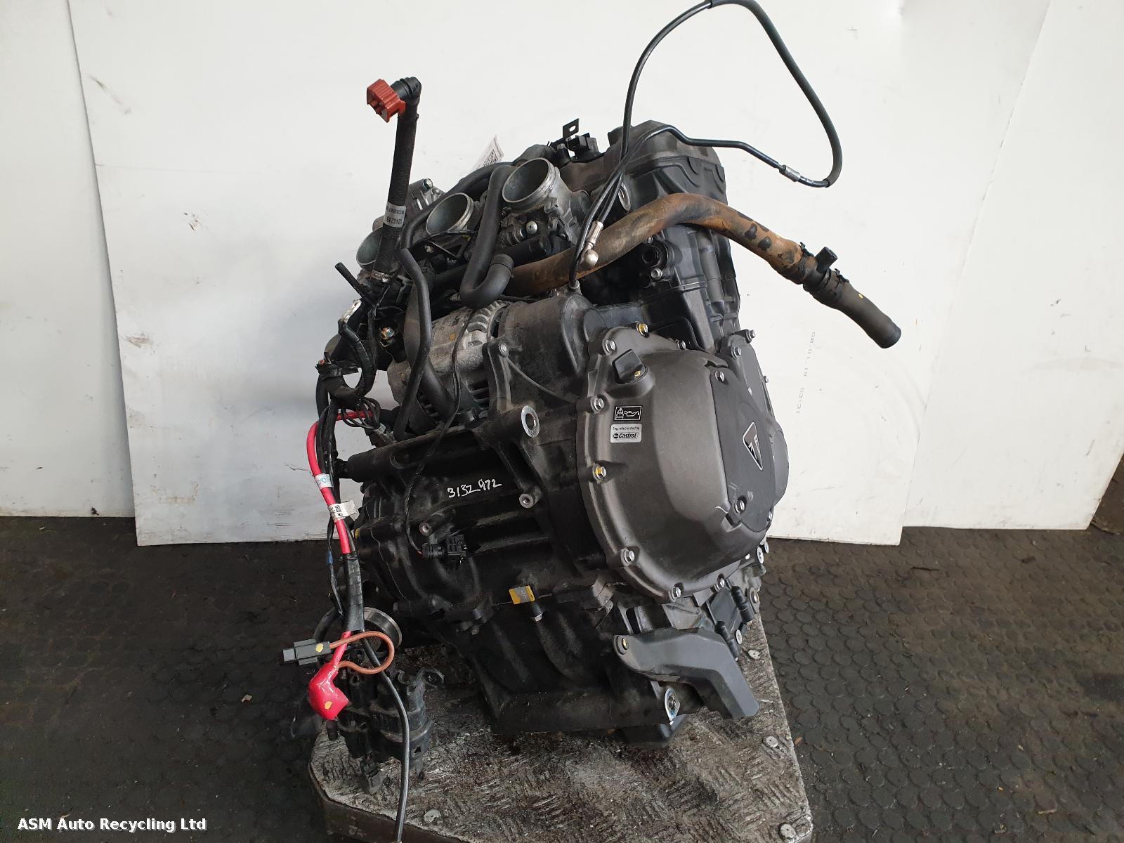 View Auto part Engine Triumph Explorer 2016