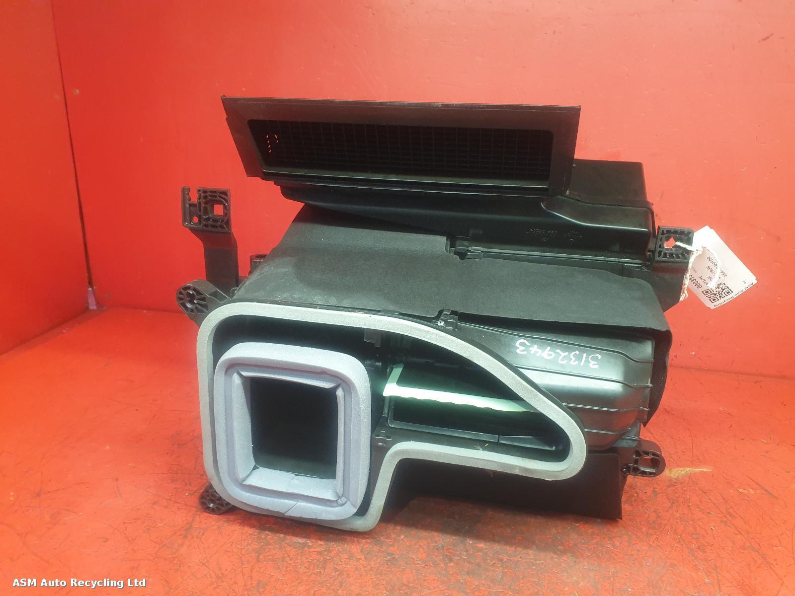 View Auto part Heater Motor/Assembly Audi Q4 E-tron 2023
