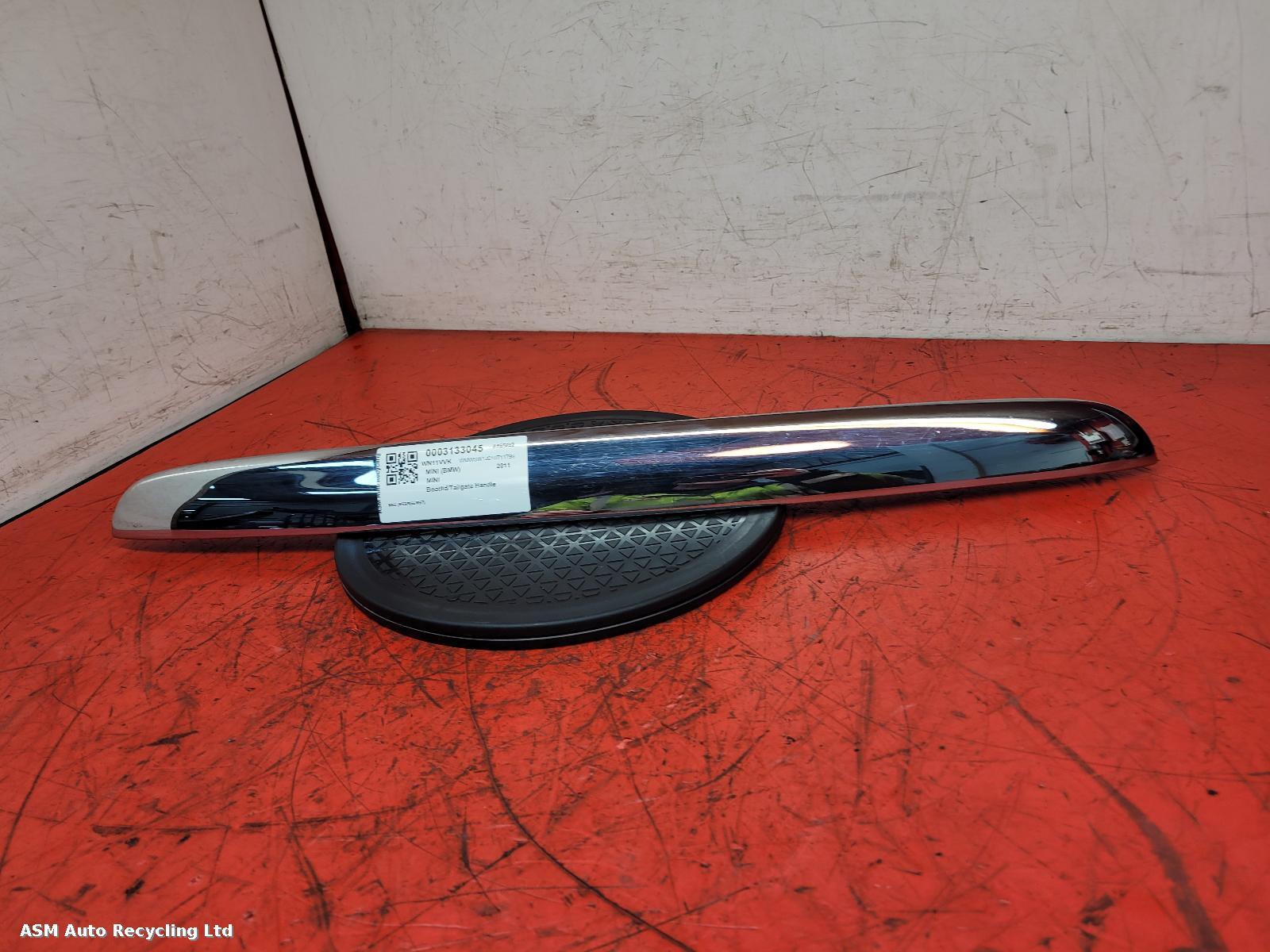 View Auto part Tailgate Handle Mini (bmw) Mini 2011
