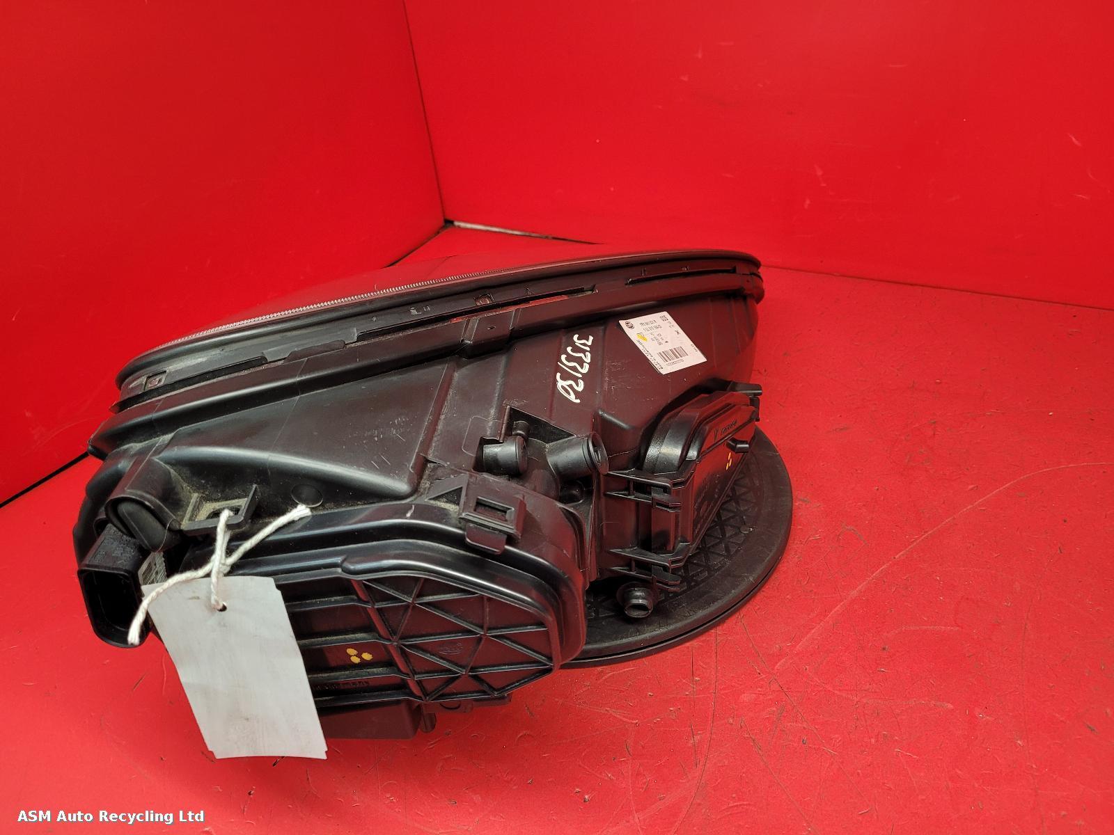 View Auto part L Headlamp Porsche Cayenne 2011