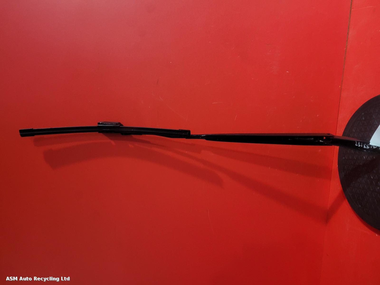 View Auto part Wiper Arm Vauxhall Corsa 2021