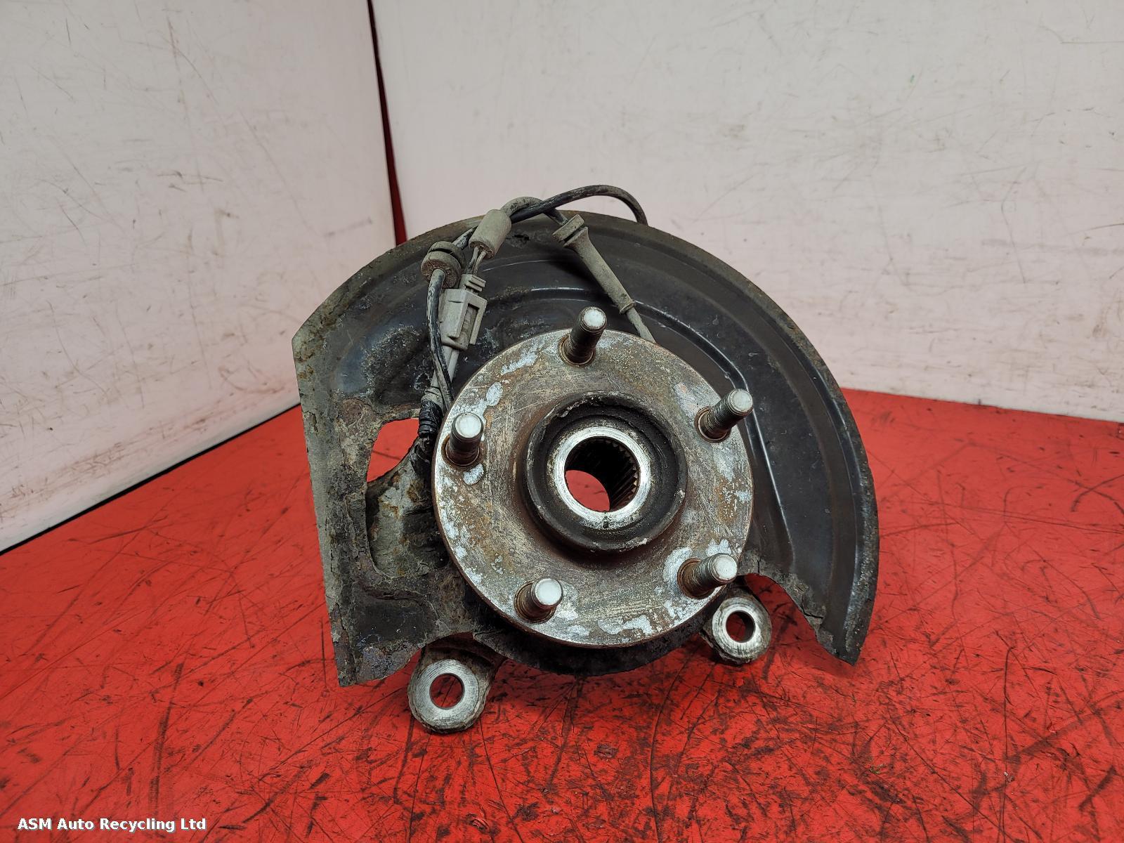 View Auto part RF Hub/Stub Axle Assembly Nissan Qashqai 2011