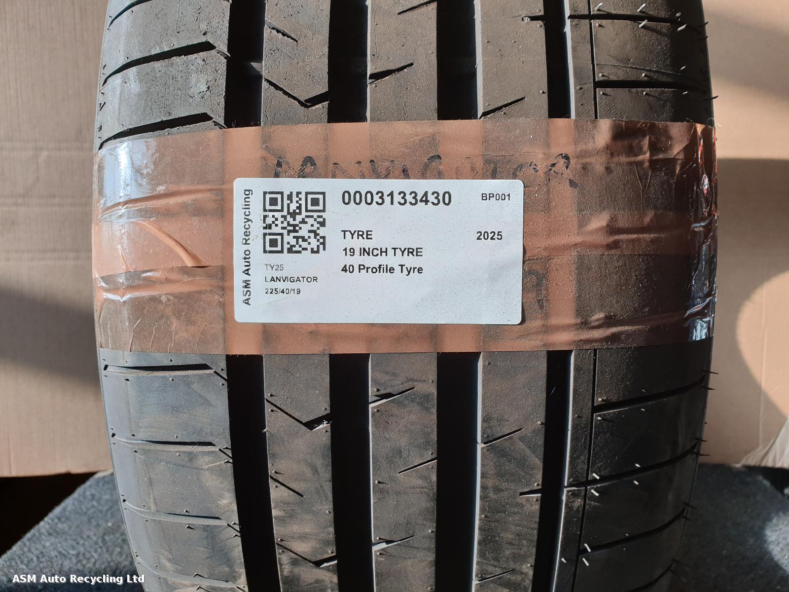 View Auto part 40 Profile Tyre Tyre 19 Inch Tyre 2025