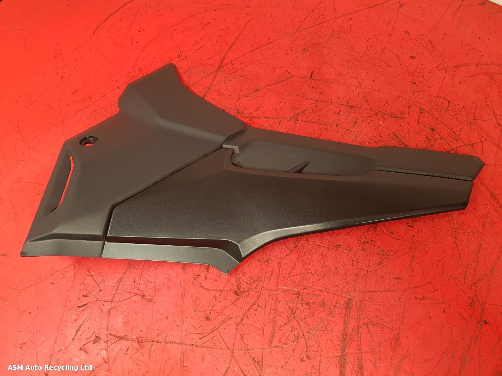 View Auto part Side Panel Left Honda Cb500x 2023