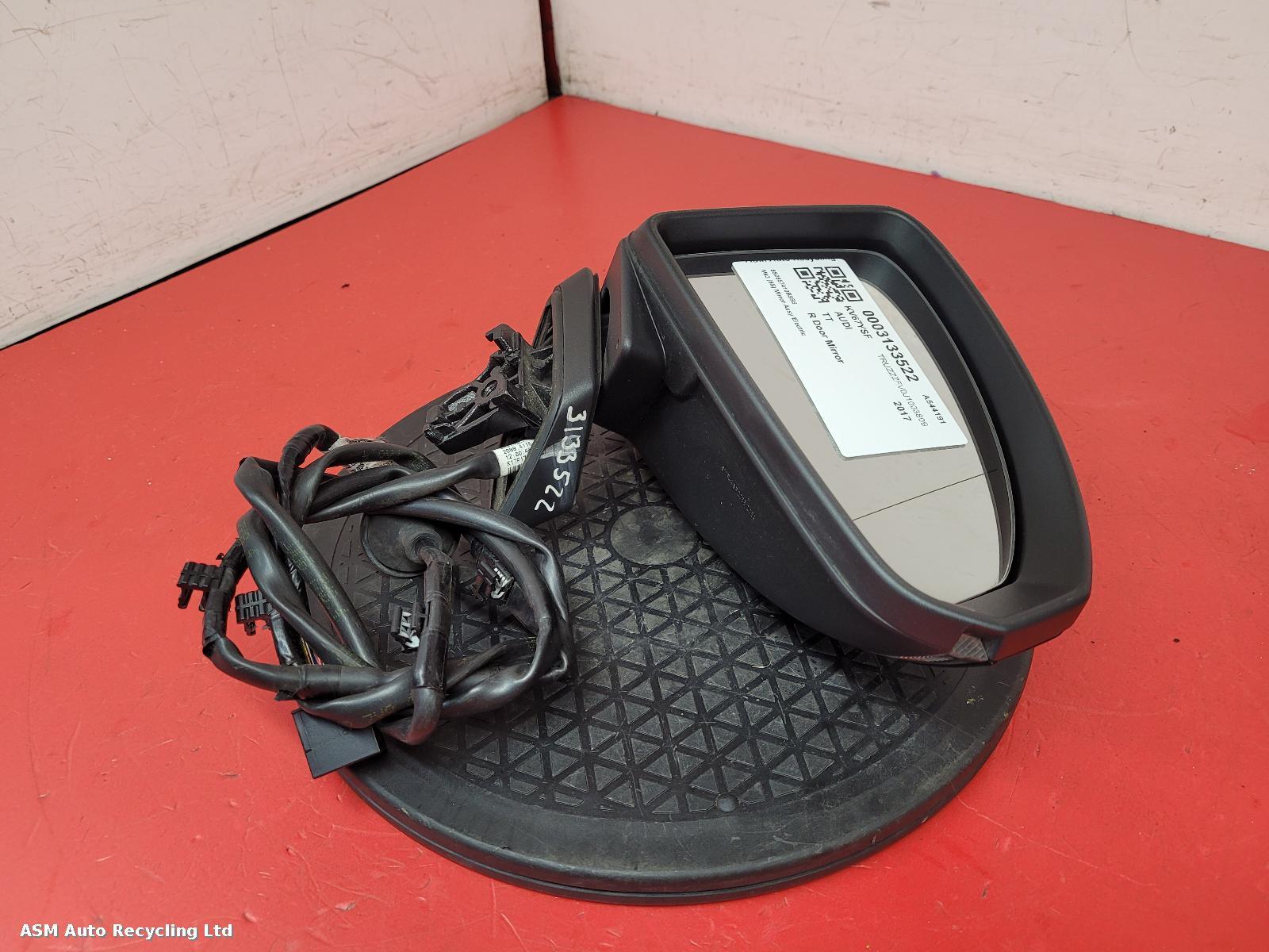 View Auto part R Door Mirror Audi Tt 2017