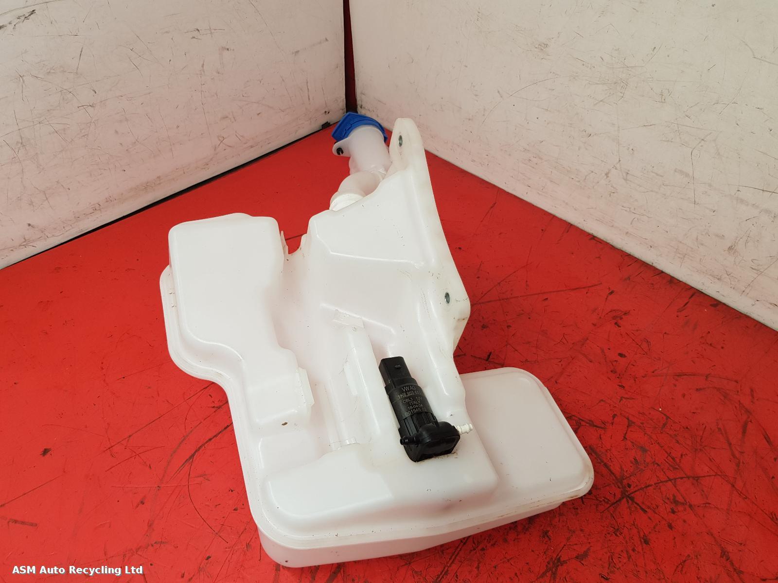 View Auto part Washer Bottle Audi Q3 2024
