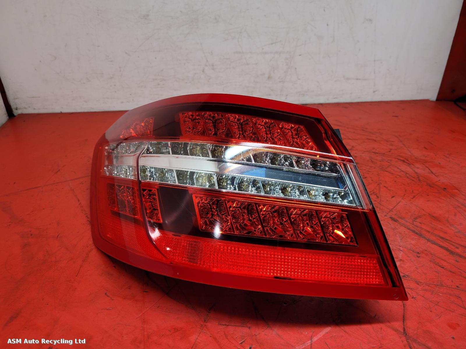View Auto part L Taillight Mercedes E Class 2012