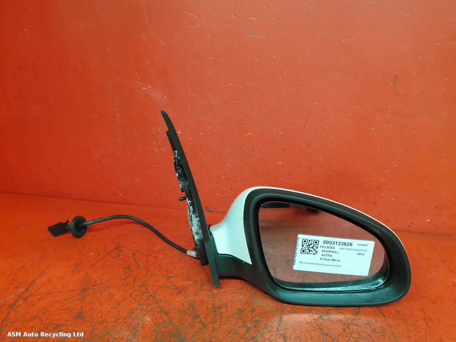 View Auto part R Door Mirror Vauxhall Astra 2013