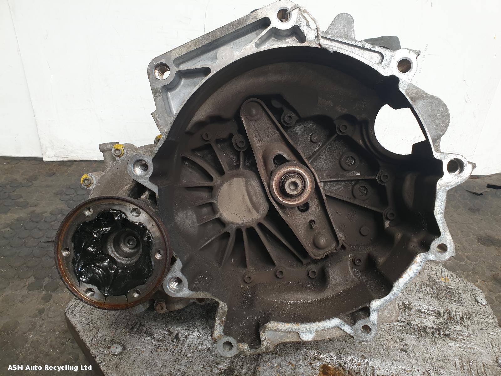 View Auto part Gearbox Audi A1 2015