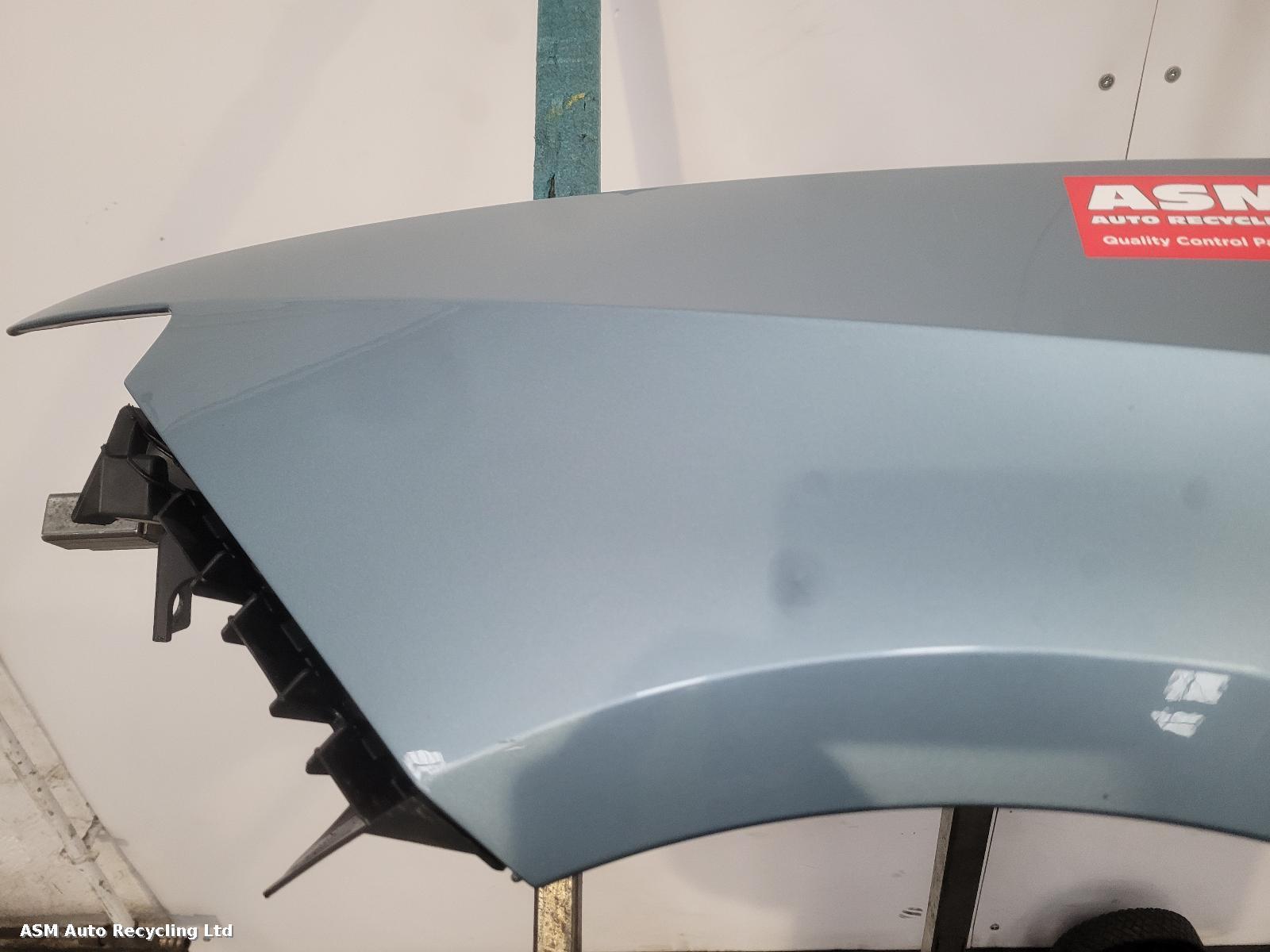 View Auto part L Wing Seat Ibiza 2010