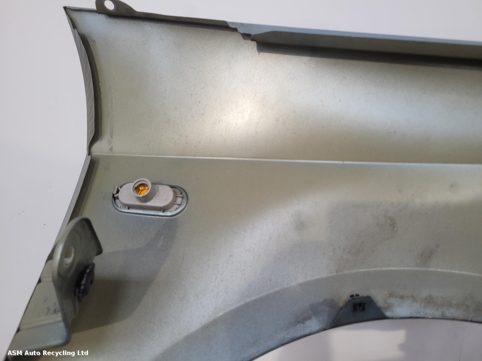View Auto part L Wing Seat Ibiza 2010
