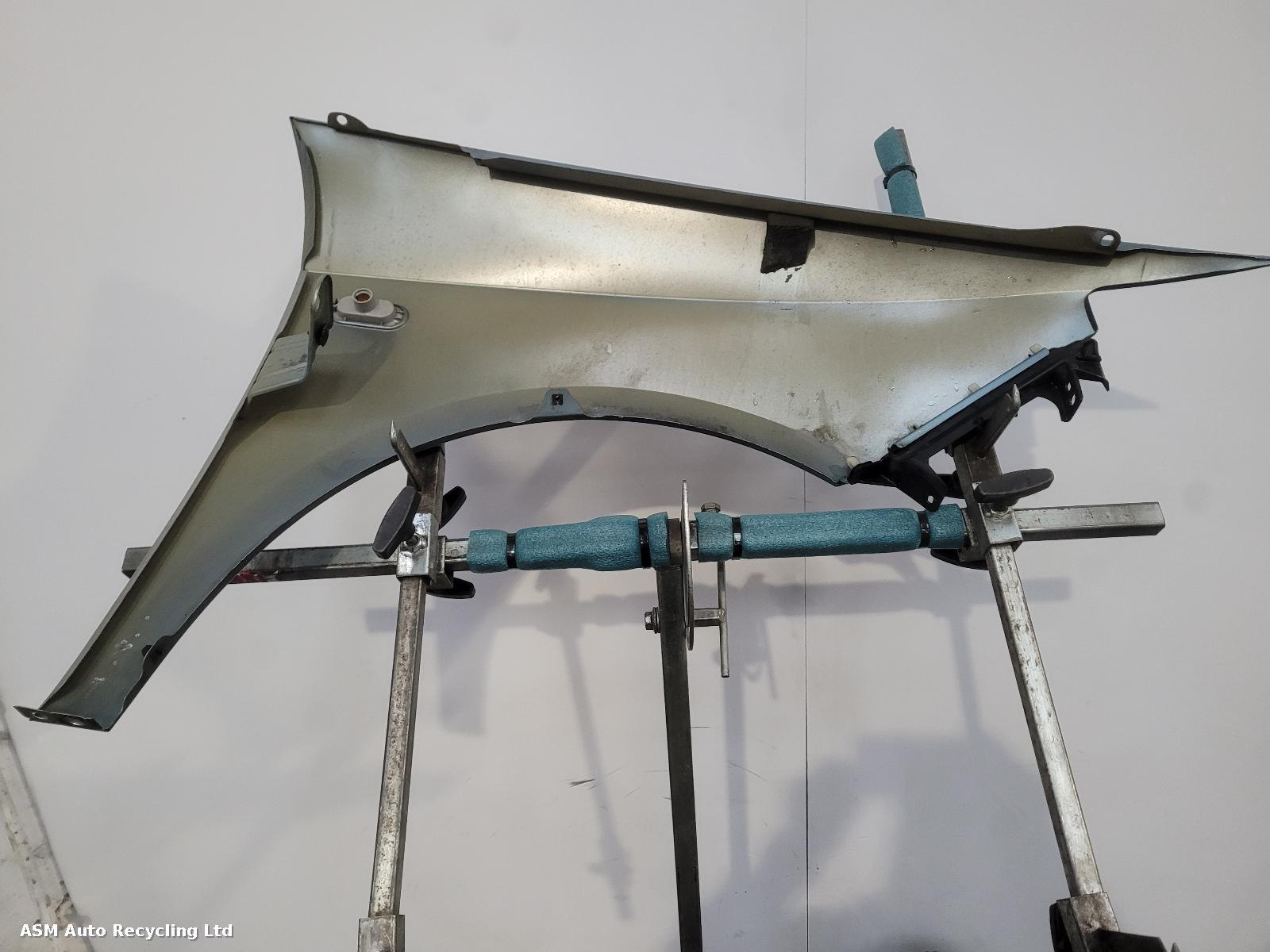 View Auto part L Wing Seat Ibiza 2010