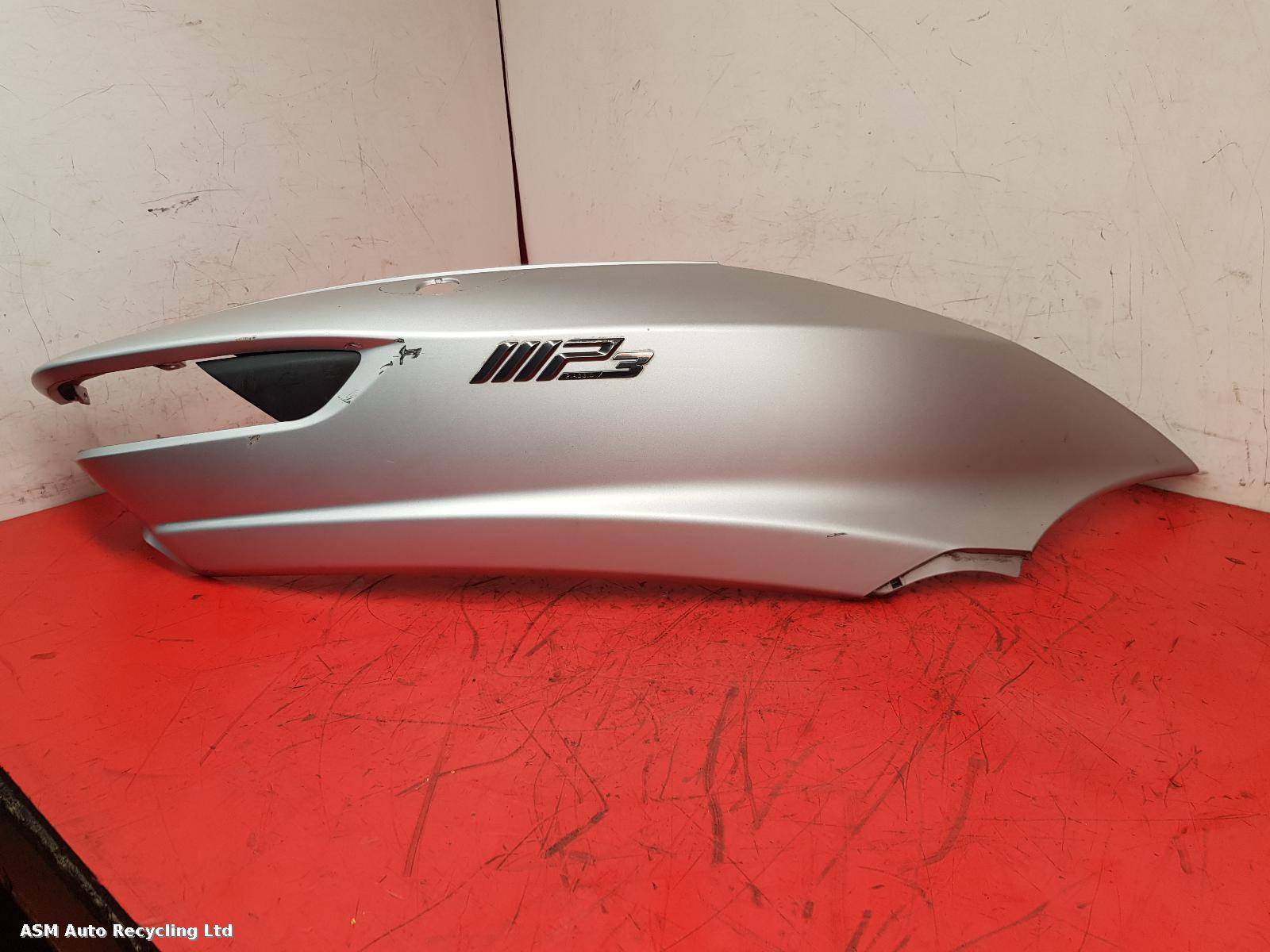 View Auto part Seat Cowl Piaggio Mp3 500 Ie Sport 2014