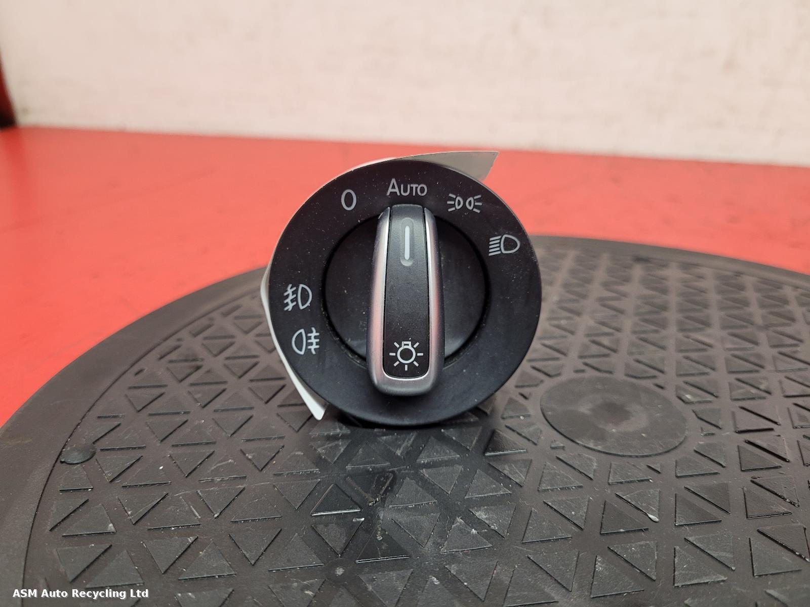 View Auto part Headlight Switch Volkswagen Passat 2014