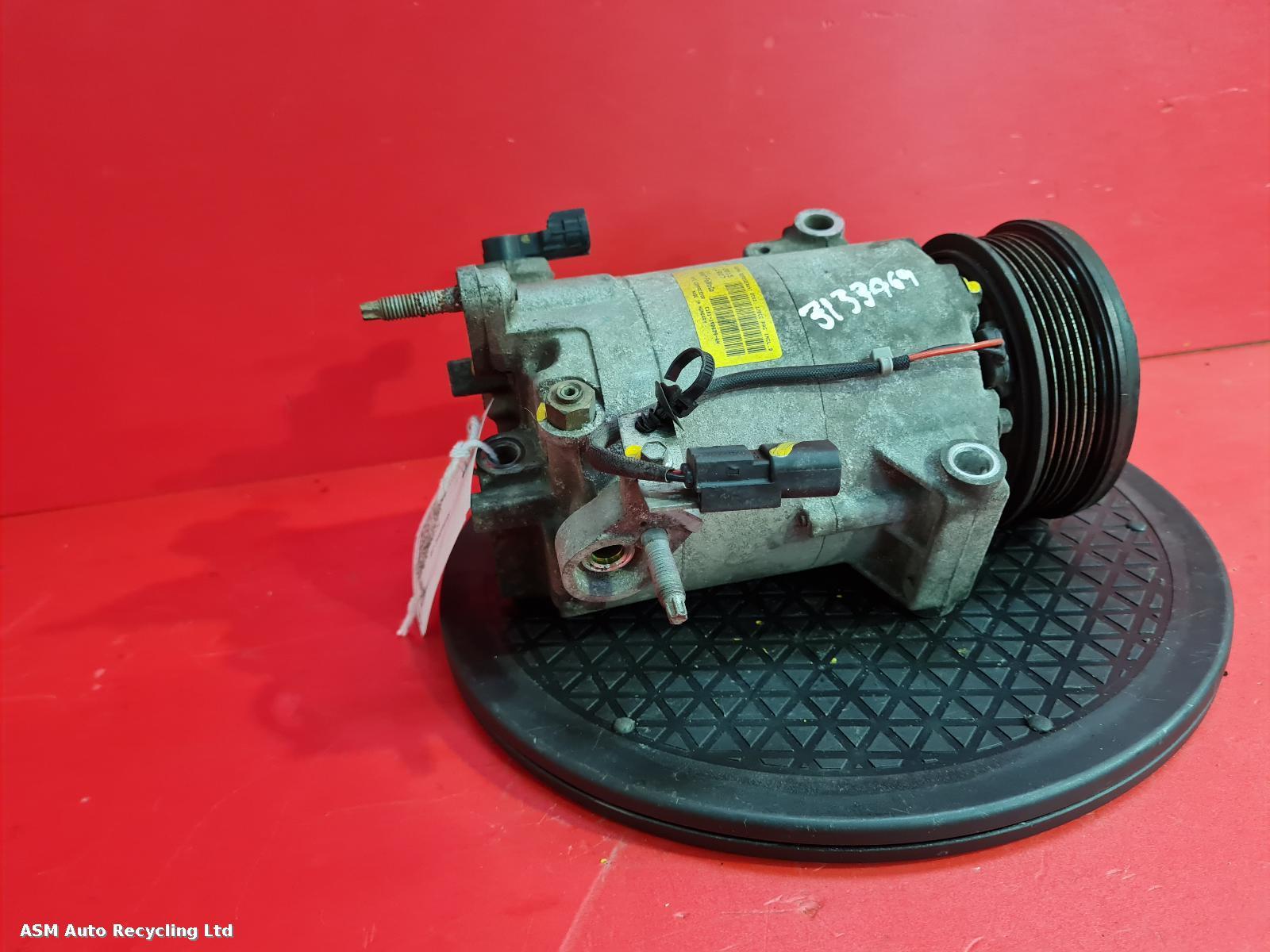View Auto part Compressor Ford Fiesta 2015