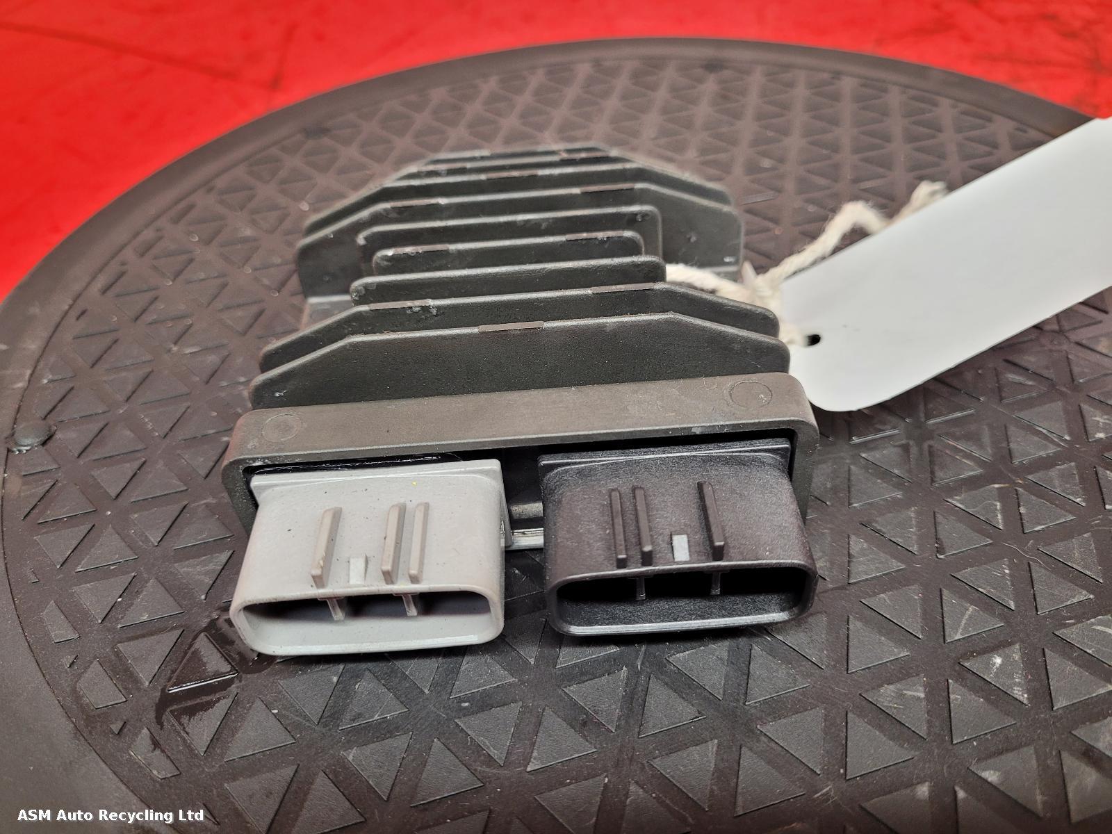 View Auto part Regulator/Rectifier Honda Cbr650r 2024