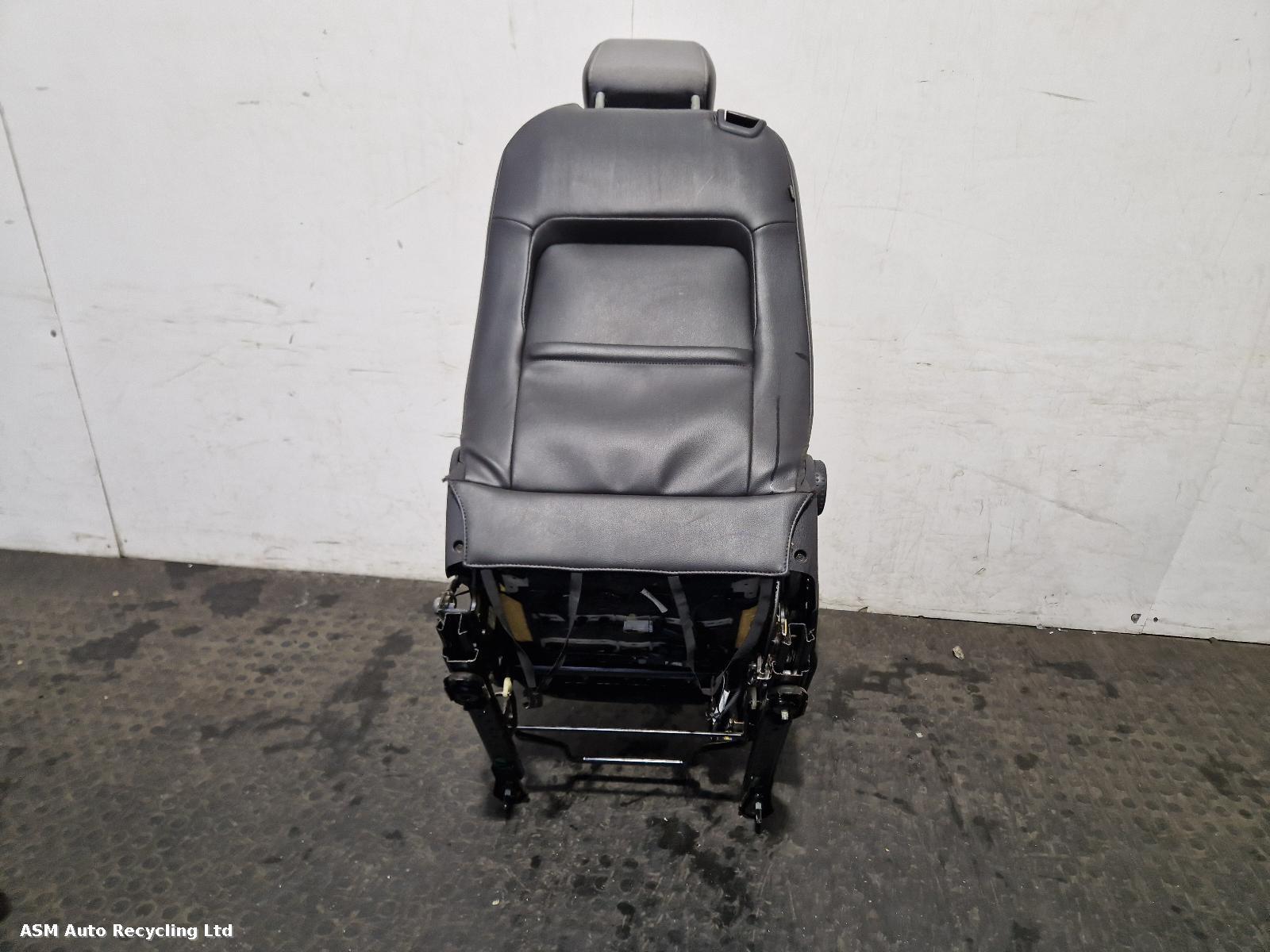 View Auto part Complete Interior Ford Fiesta 2014