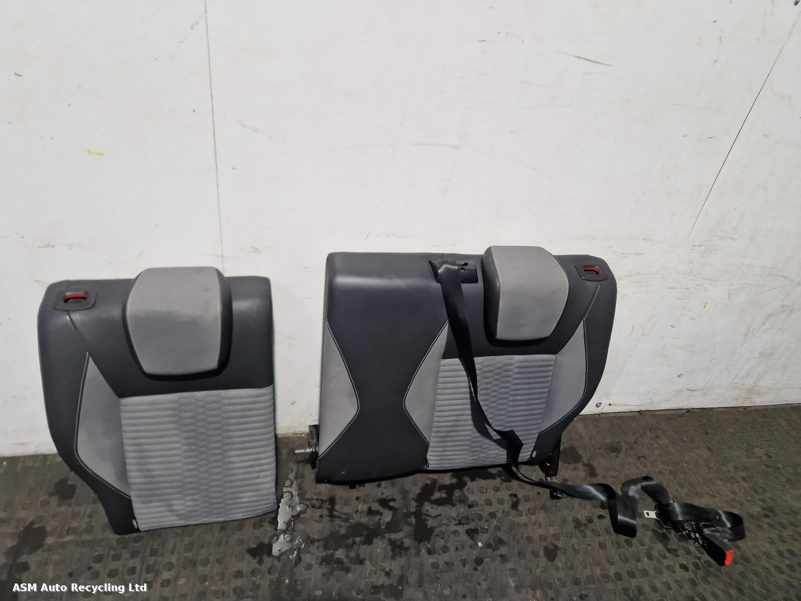 View Auto part Complete Interior Ford Fiesta 2014