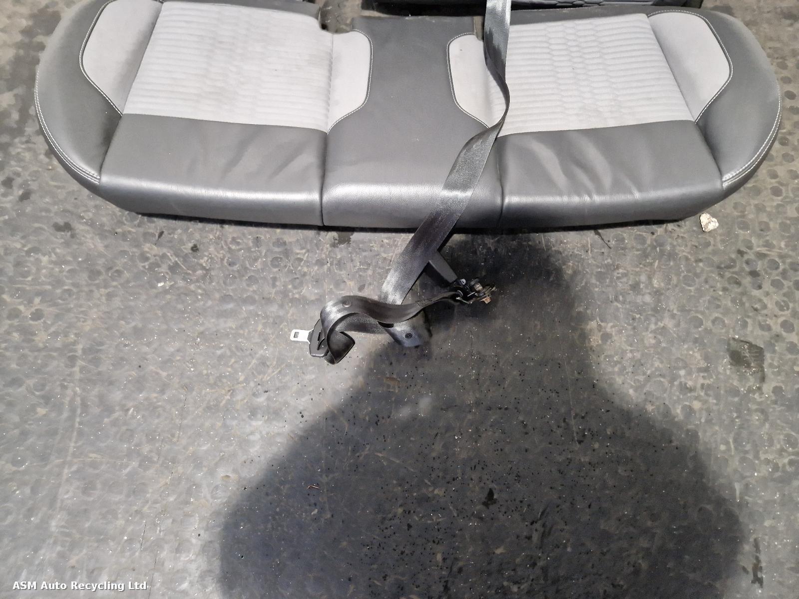 View Auto part Complete Interior Ford Fiesta 2014