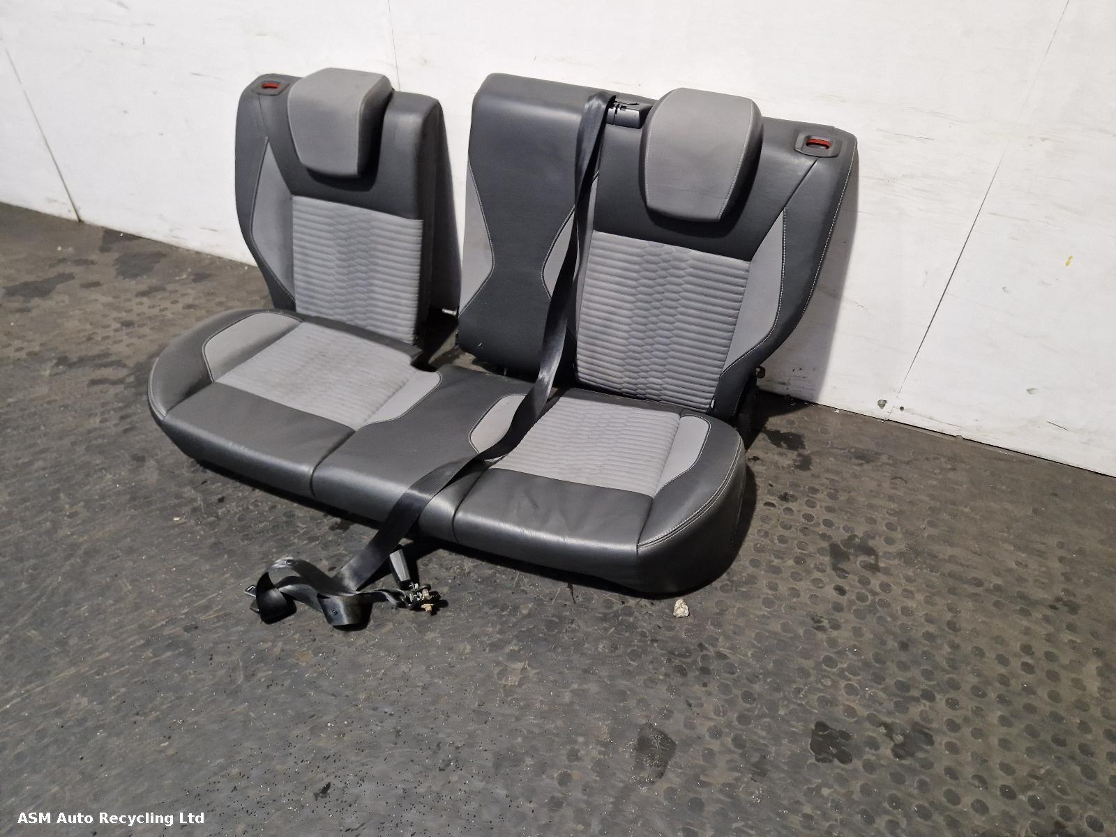 View Auto part Complete Interior Ford Fiesta 2014
