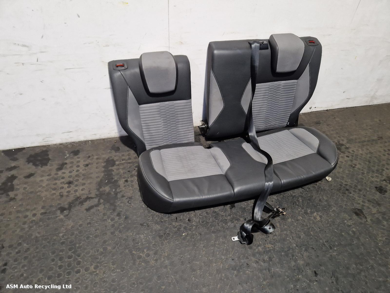 View Auto part Complete Interior Ford Fiesta 2014
