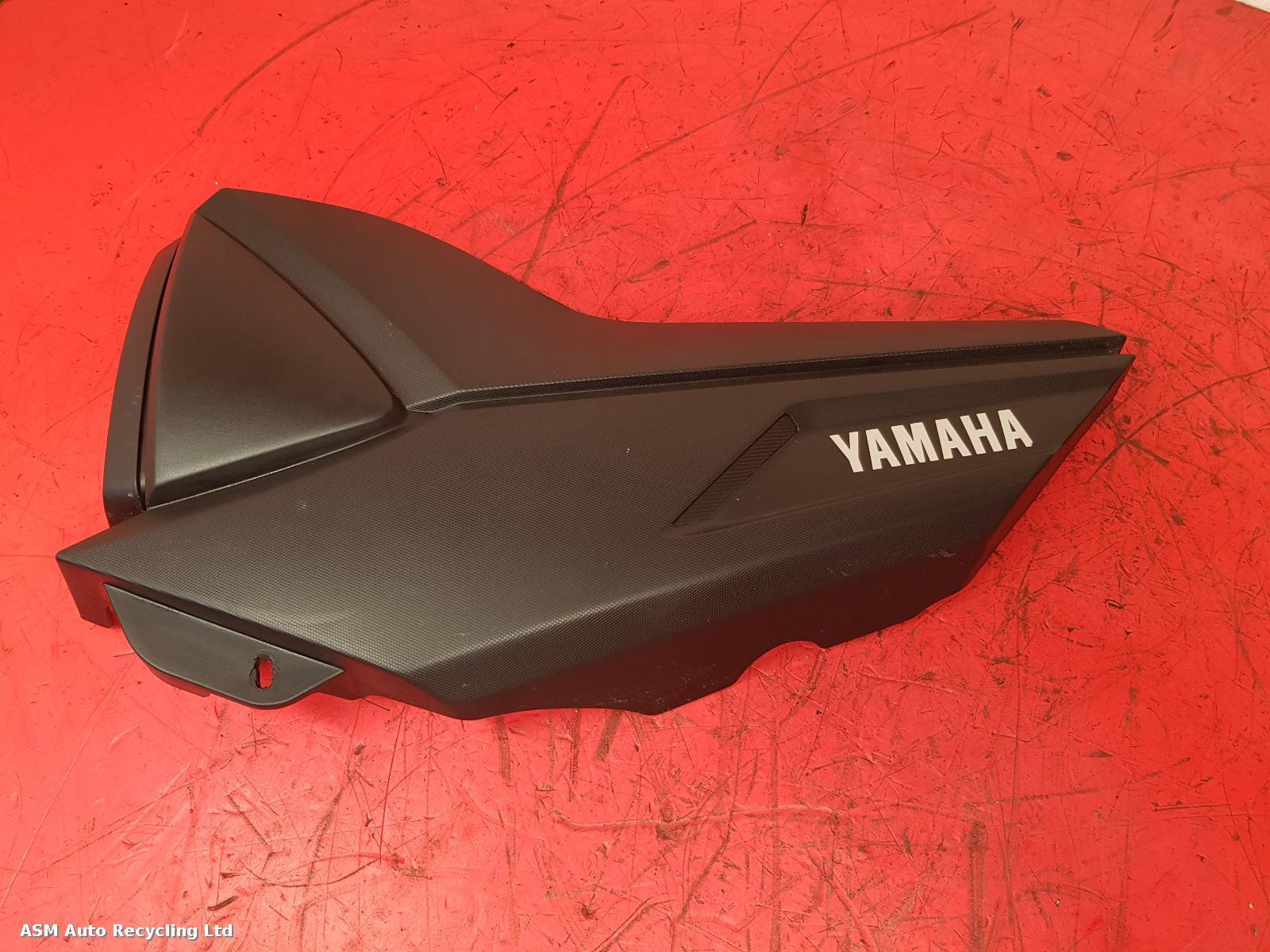 View Auto part Side Panel Left Yamaha Ys 125 2019