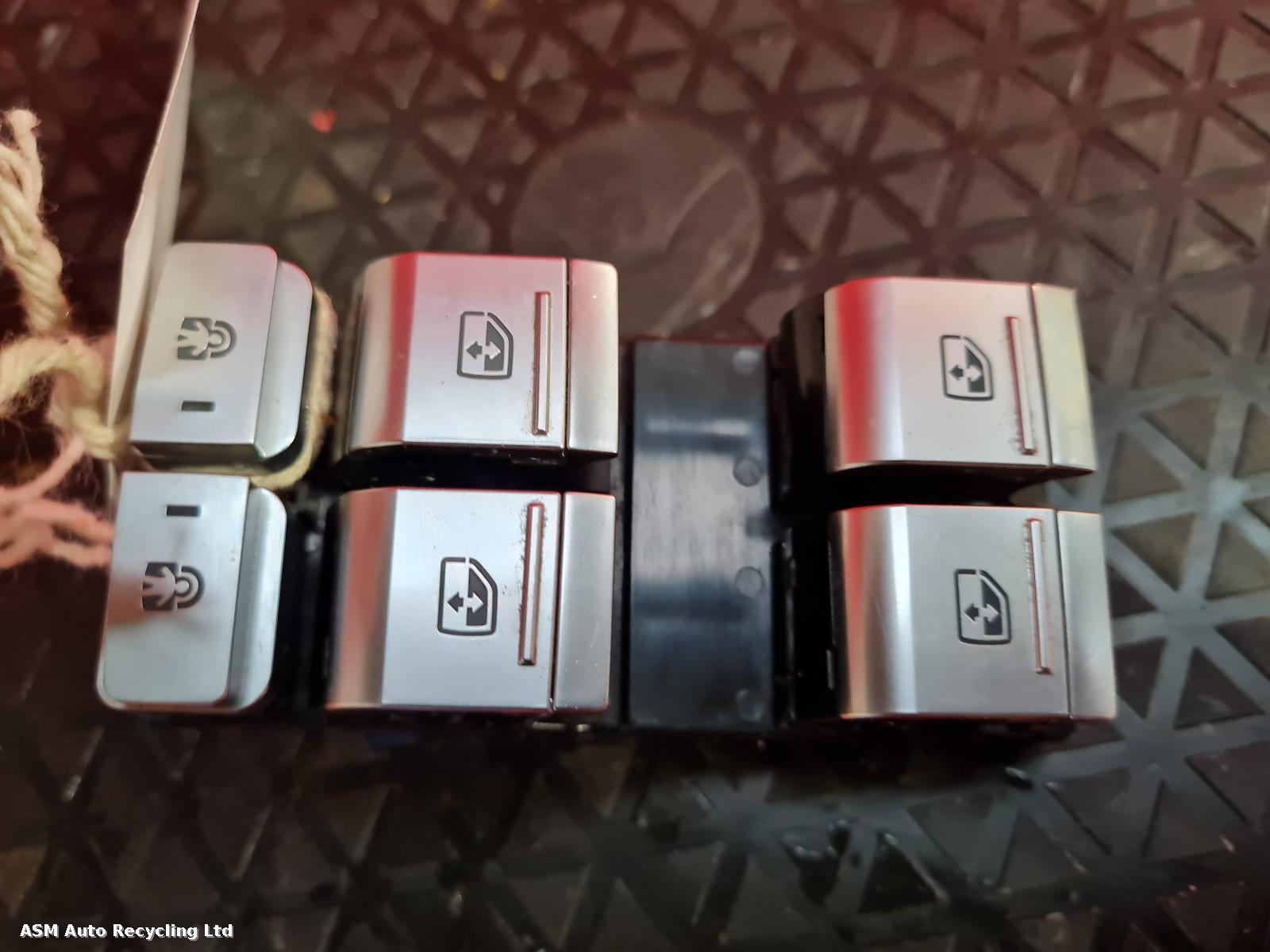View Auto part Elect. Window Switch Audi A7 2021