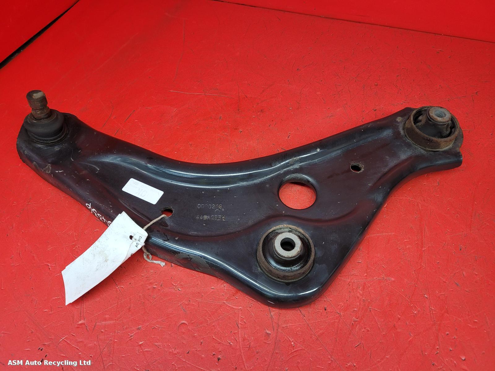 View Auto part RF Lower Control Arm Nissan Qashqai 2019