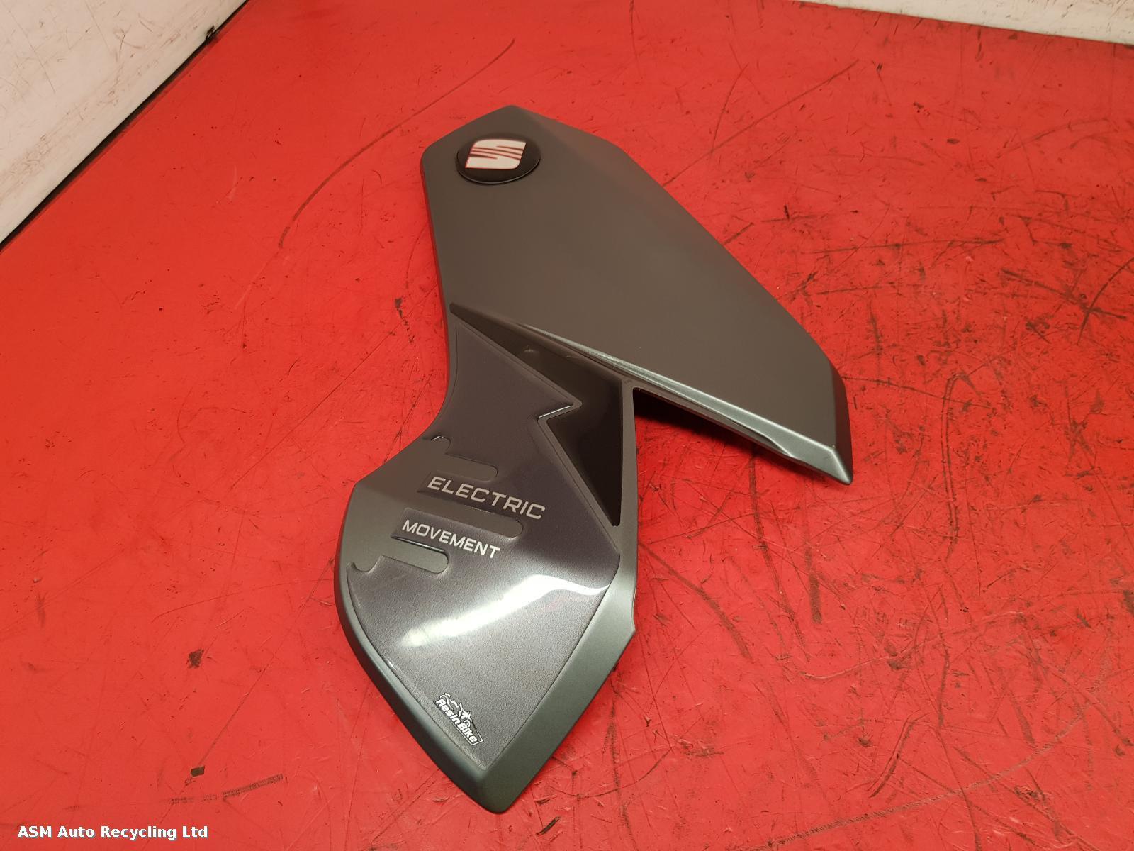View Auto part RH Middle Fairing Seat Mo 2021