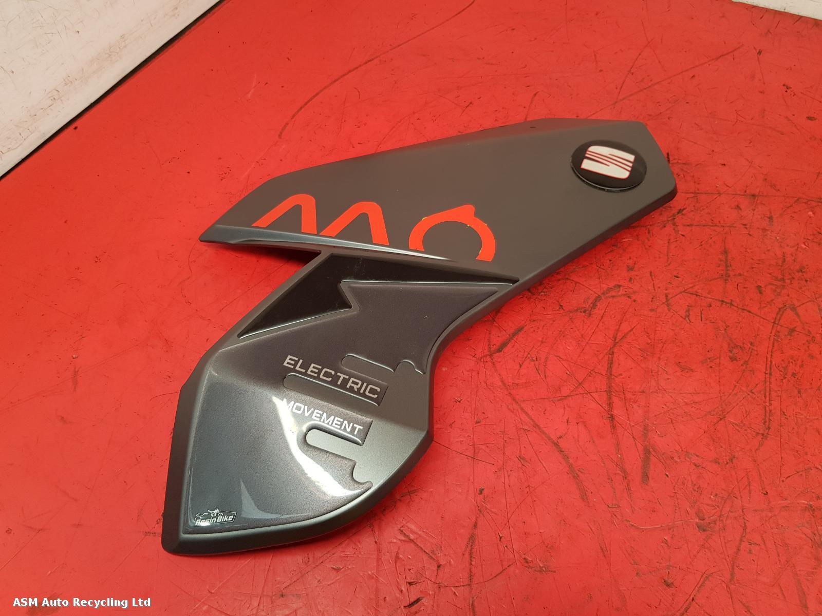 View Auto part LH Middle Fairing Seat Mo 2021