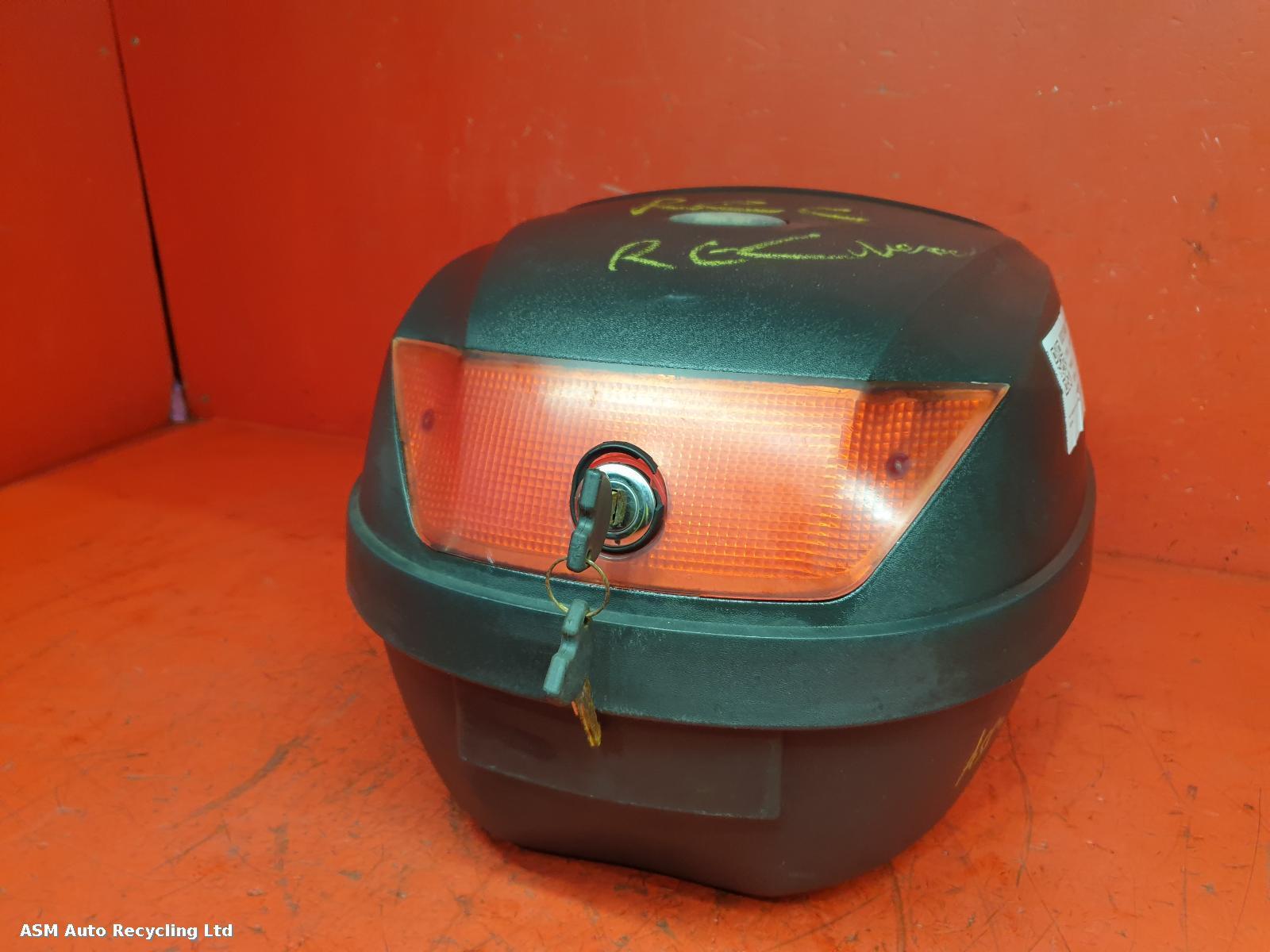 View Auto part Top Box Piaggio Vespa Et2 Lx 2t 2013