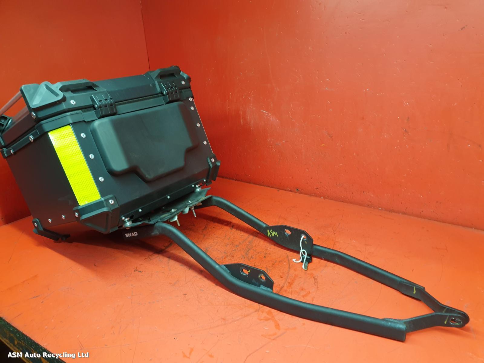 View Auto part Top Box Yamaha Xsr125 2023