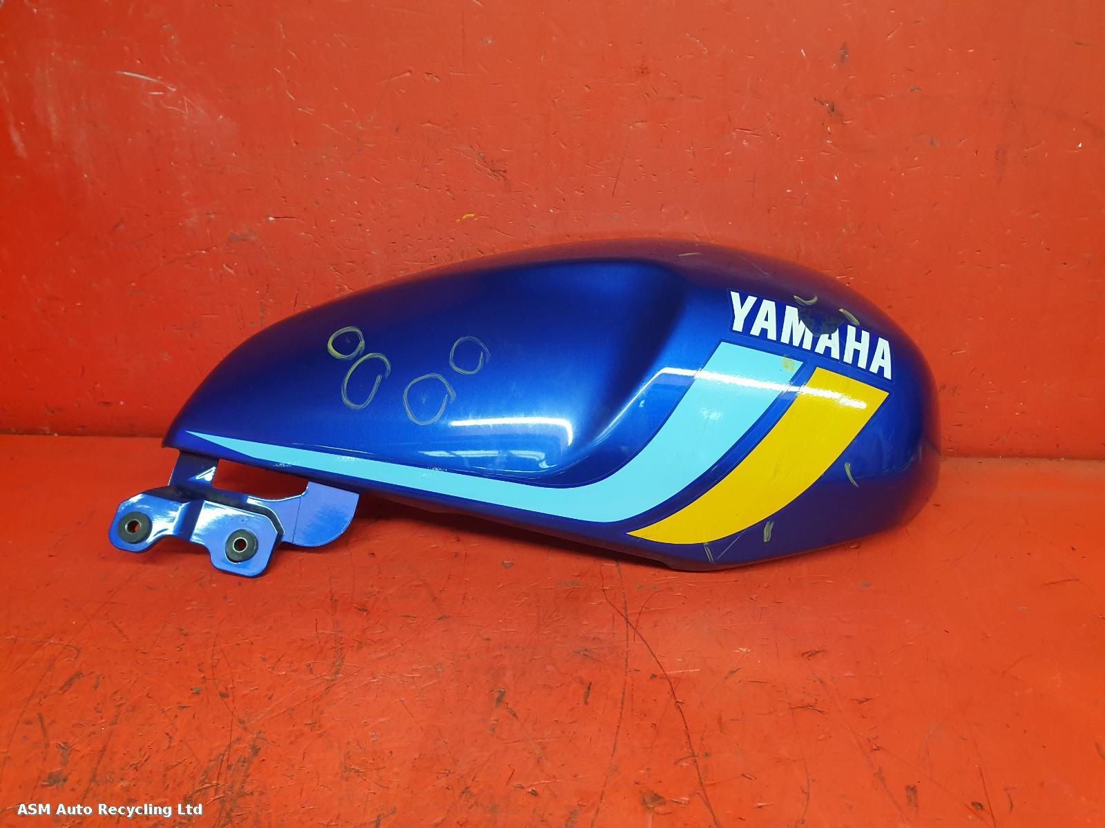 View Auto part Tank Trim Yamaha Xsr125 2023
