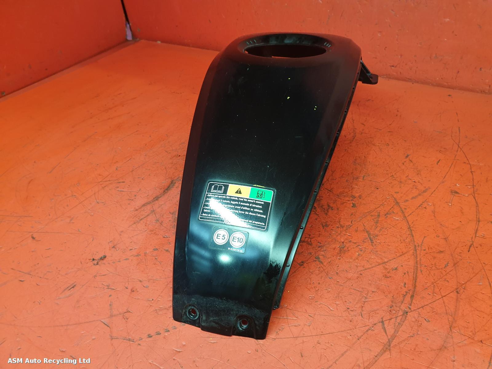 View Auto part Tank Trim Yamaha Xsr125 2023