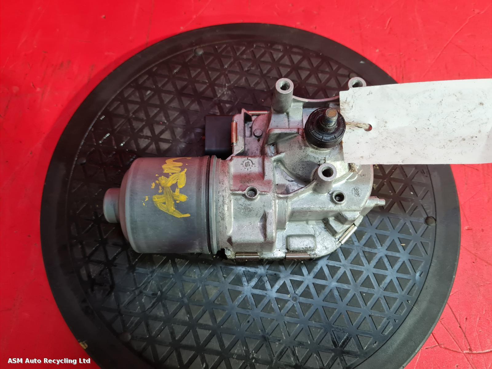View Auto part Wiper Motor Front Mercedes C Class 2015