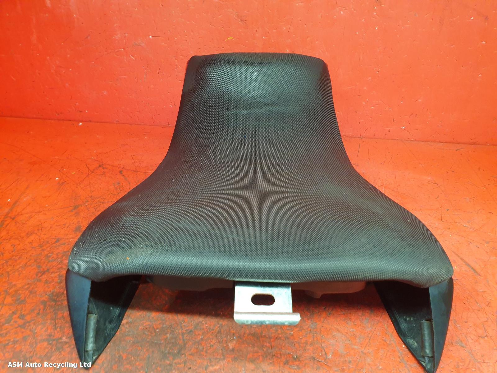 View Auto part Front Seat Kawasaki Er 6f 2015