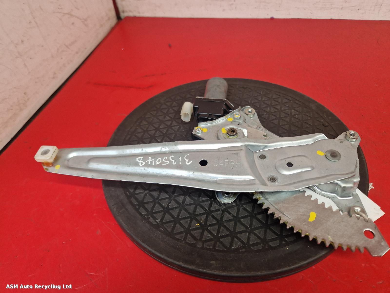 View Auto part RR Window Regulator Suzuki Vitara 2021