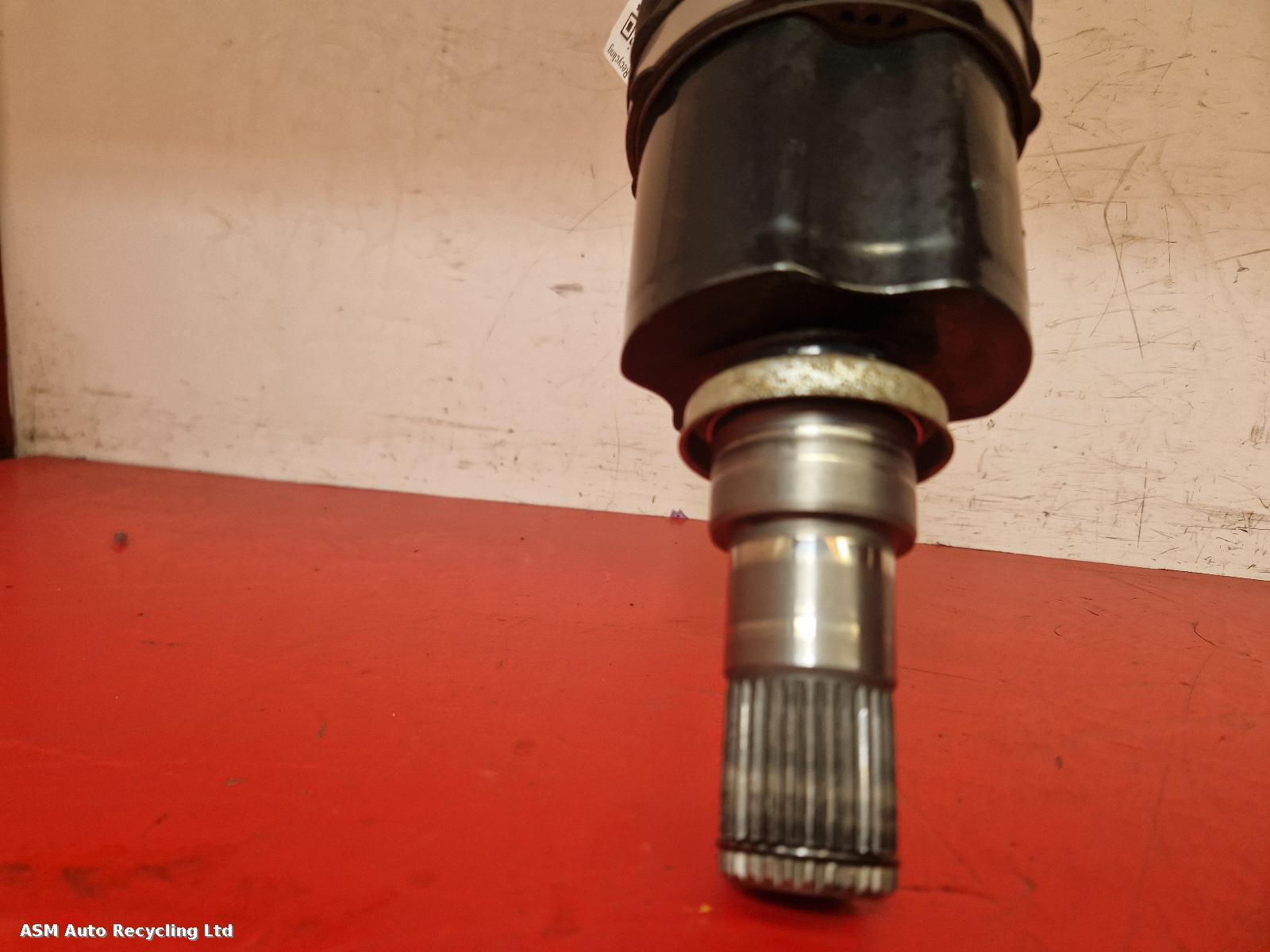 View Auto part Left Driveshaft Suzuki Vitara 2021