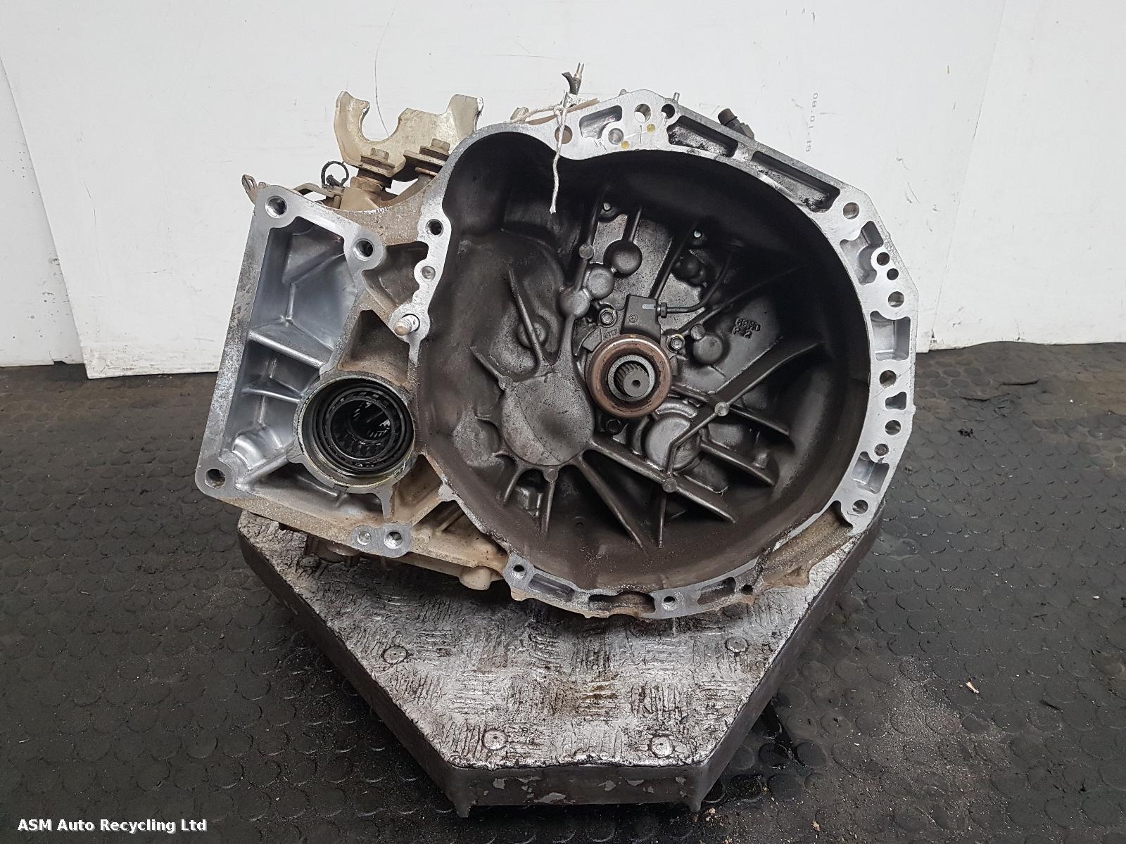 View Auto part Gearbox Suzuki Vitara 2021