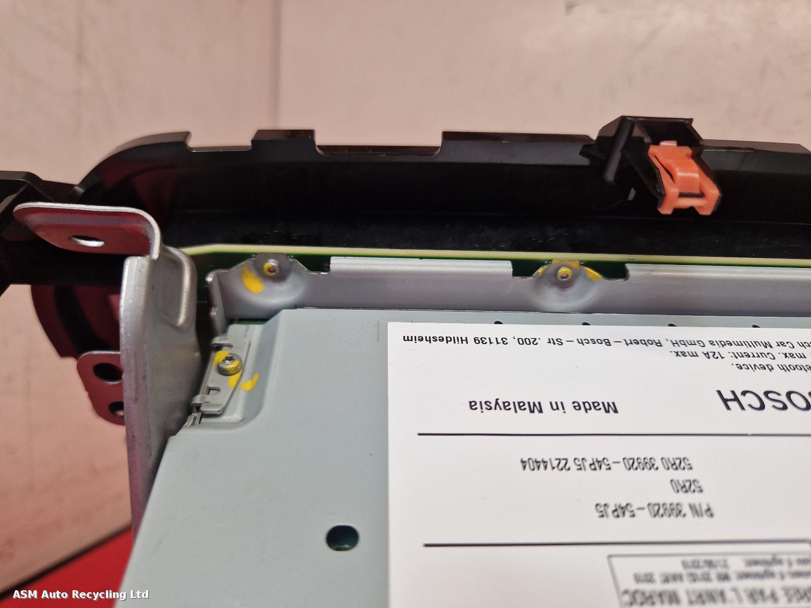 View Auto part Radio Display Suzuki Vitara 2021