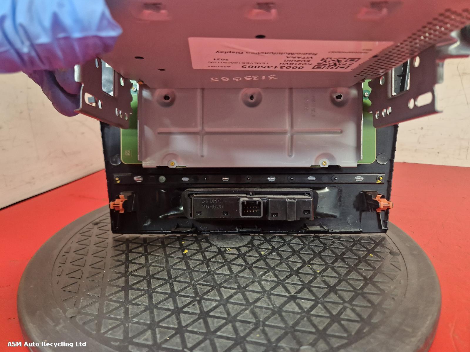 View Auto part Radio Display Suzuki Vitara 2021
