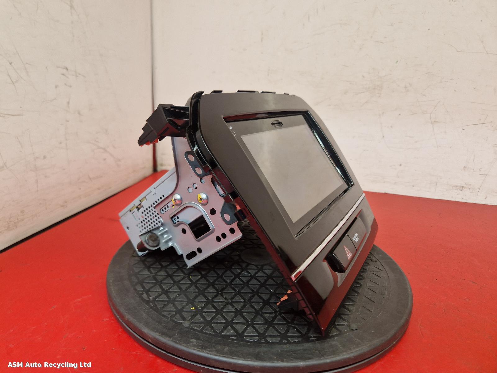 View Auto part Radio Display Suzuki Vitara 2021