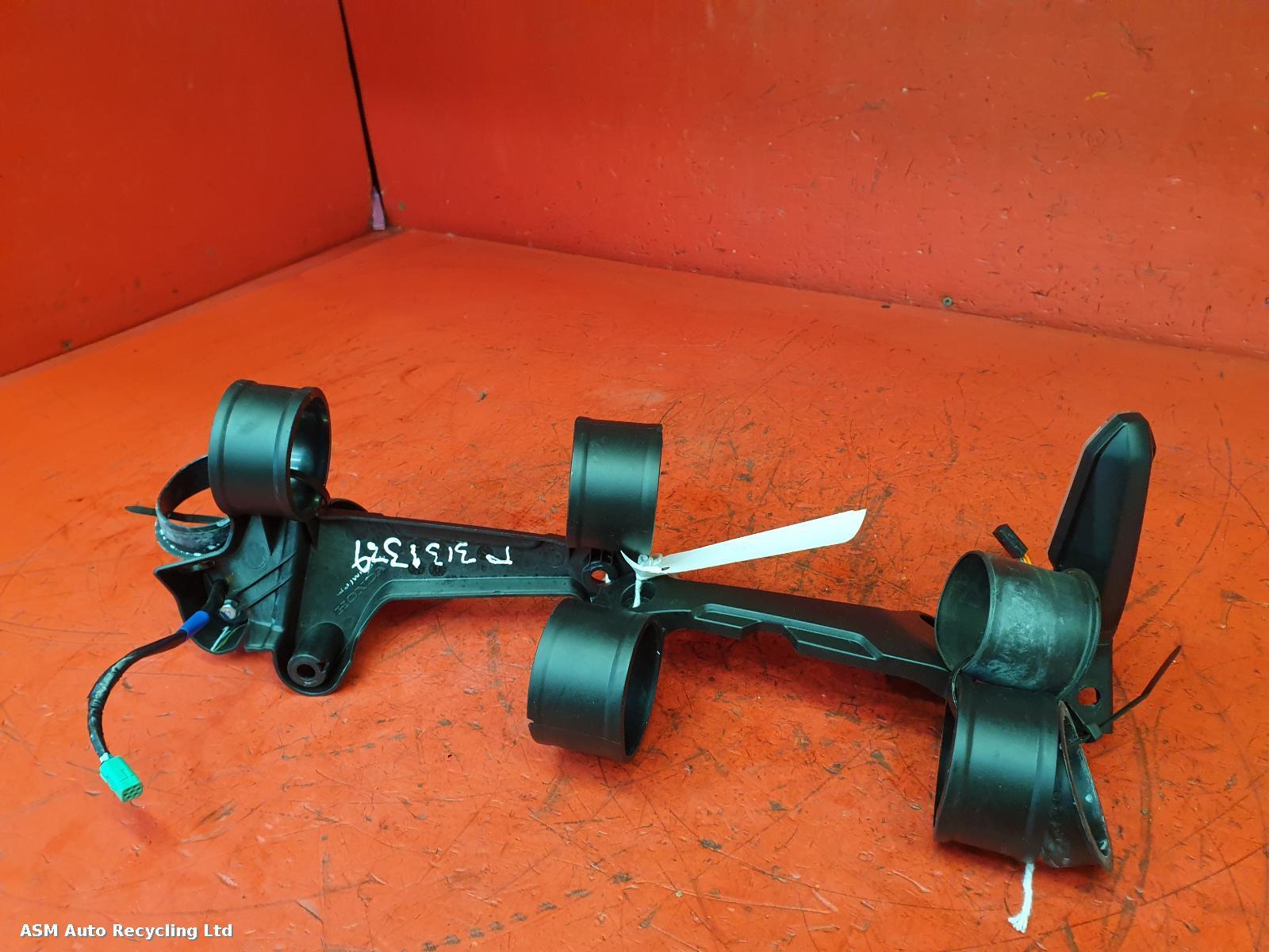 View Auto part L Repeater Lamp Honda Cb125r 2023