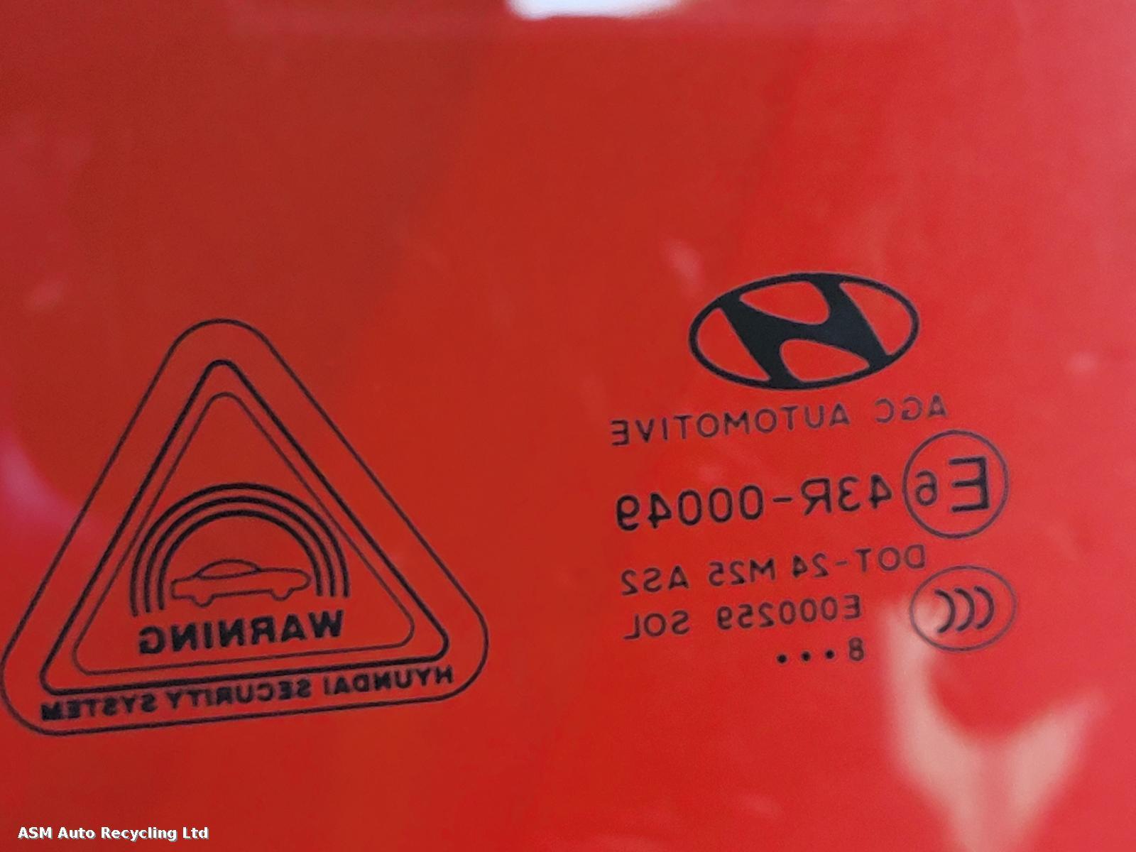View Auto part RF Door Window Hyundai Tucson 2019