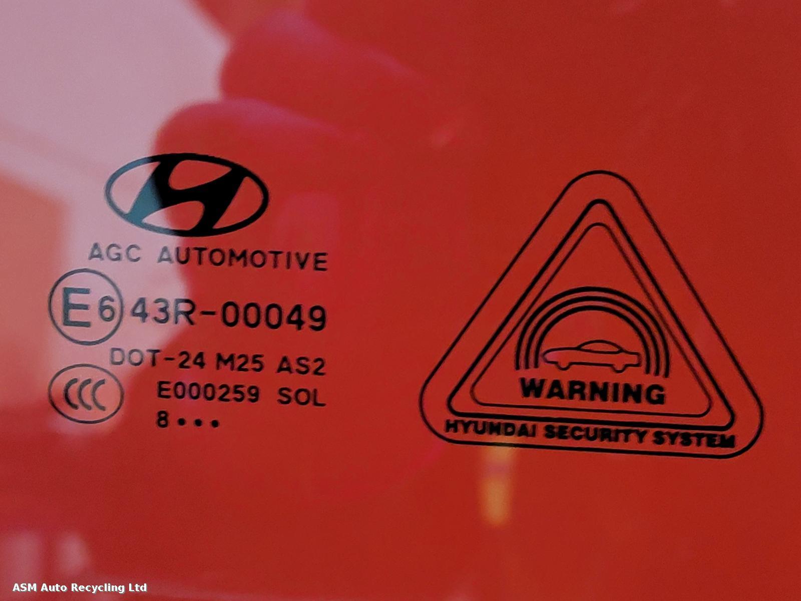 View Auto part RF Door Window Hyundai Tucson 2019