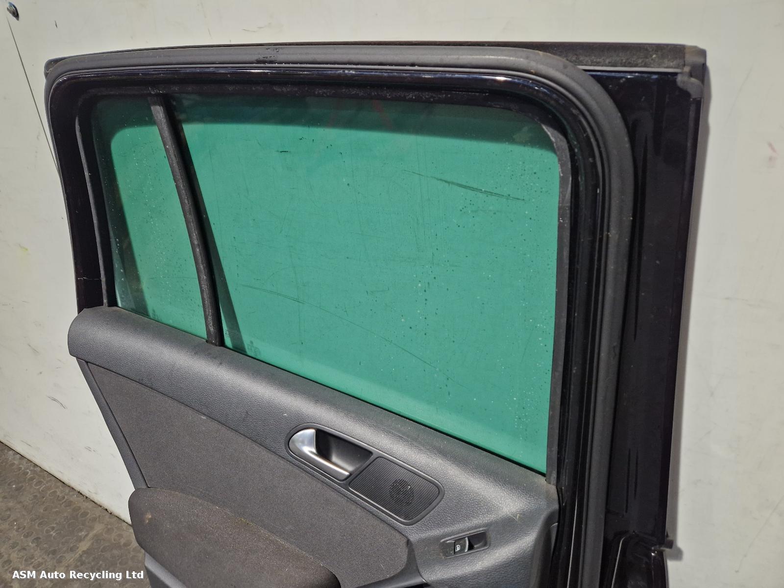 View Auto part L Rear Door Volkswagen Tiguan 2011