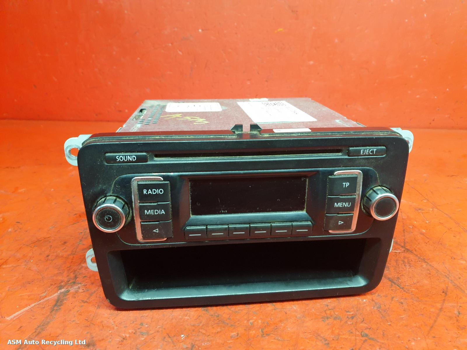 View Auto part A/V Equipment Volkswagen Caddy 2012