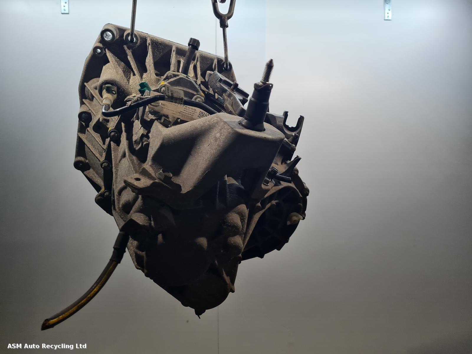 View Auto part Gearbox Nissan Qashqai 2017