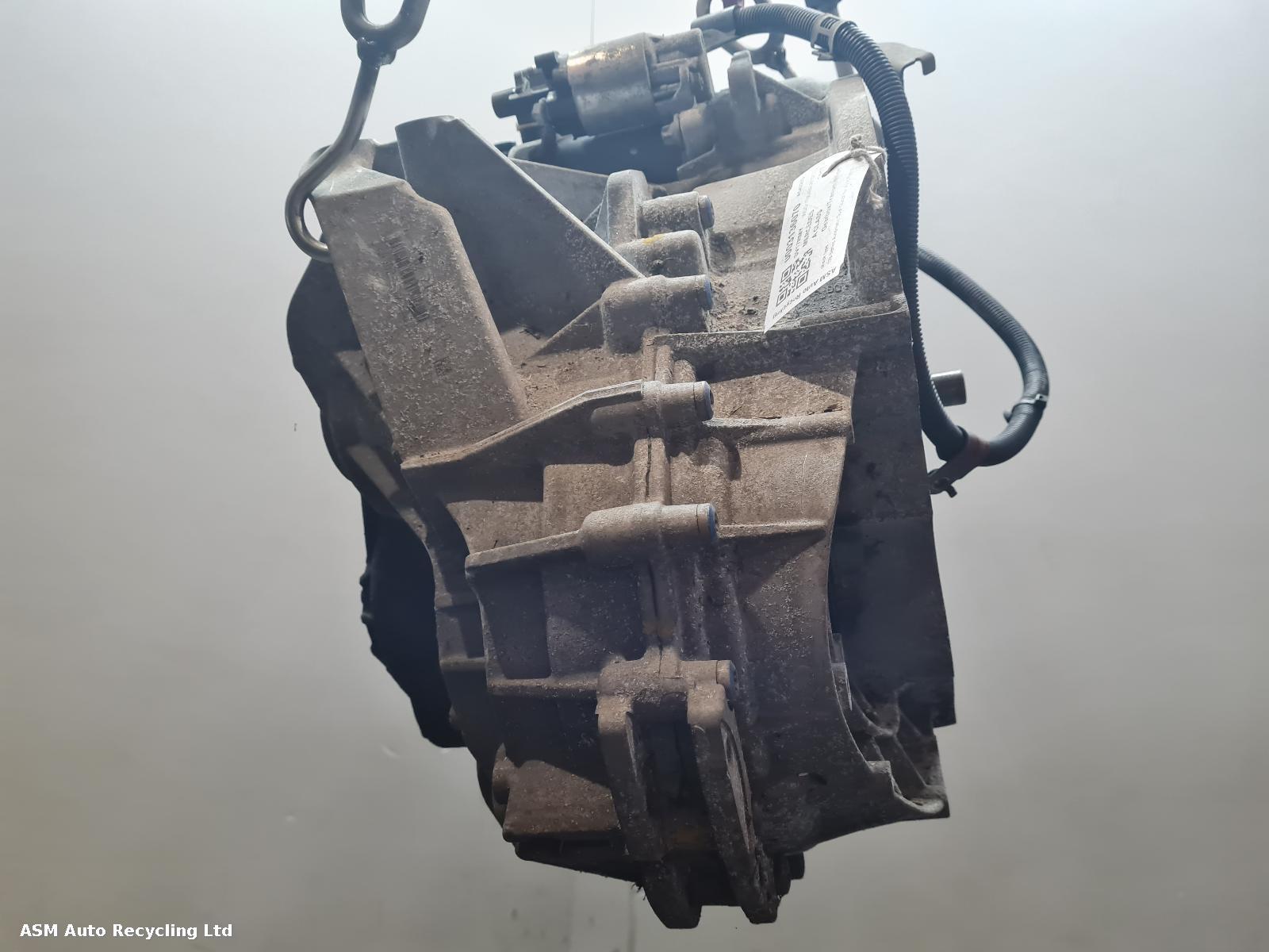 View Auto part Gearbox Mercedes A Class 2017